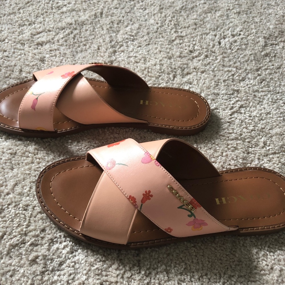 Coach sandals - Picture 2 of 4